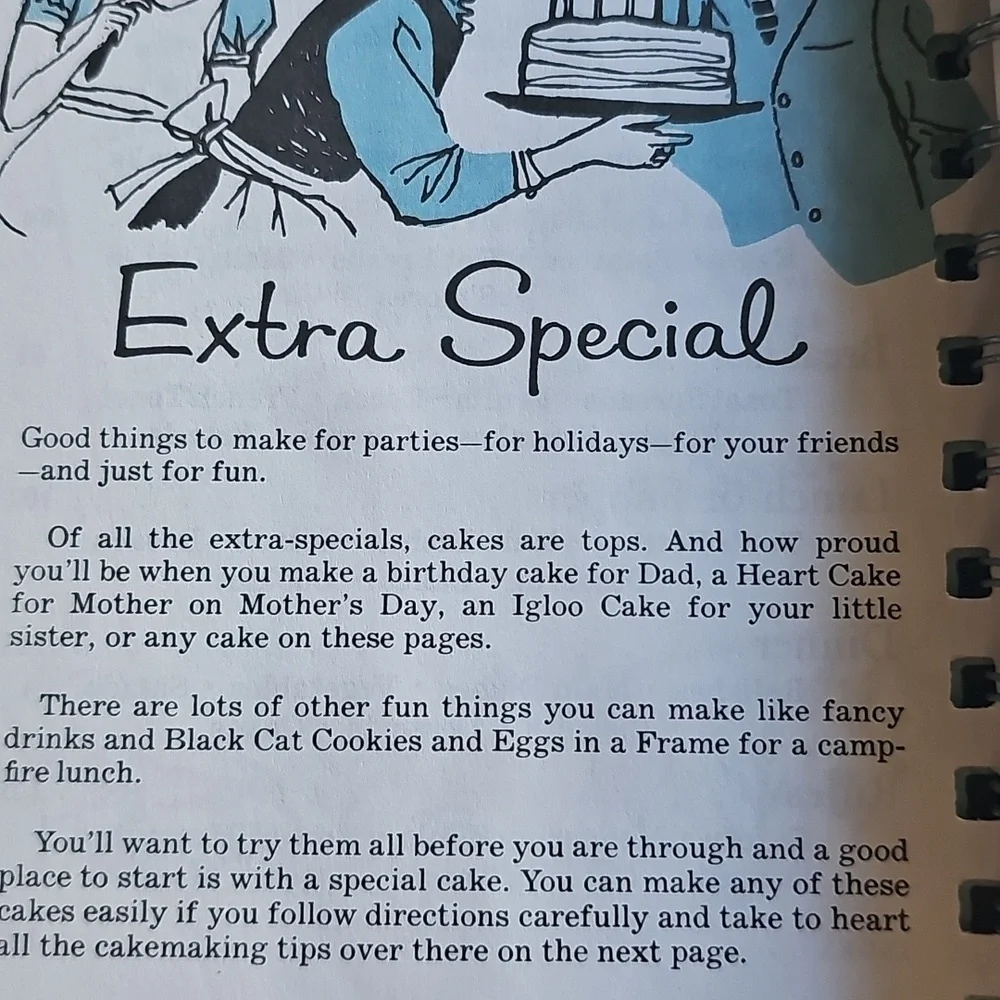 2003 Betty Crocker Kids' Cook Book with Colorful Illustrations Tote I